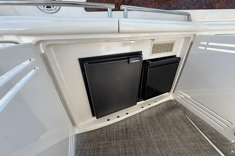 Slide: The Image of Sea Ray 550 SUNDANCER 2003 - 19