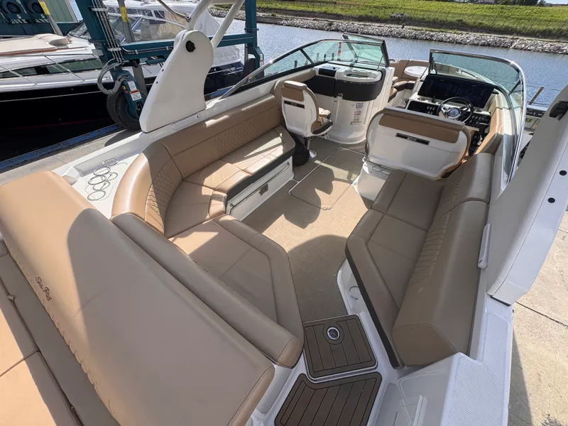 Slide: The Image of Sea Ray 280 SLX 2019 - 6
