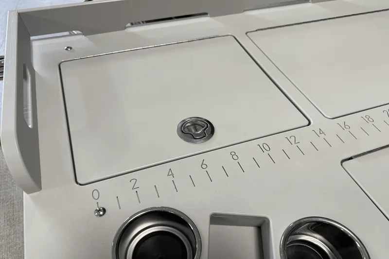 Slide: The Image of Premier 230 SUNSPREE ANGLER 2023 - 14