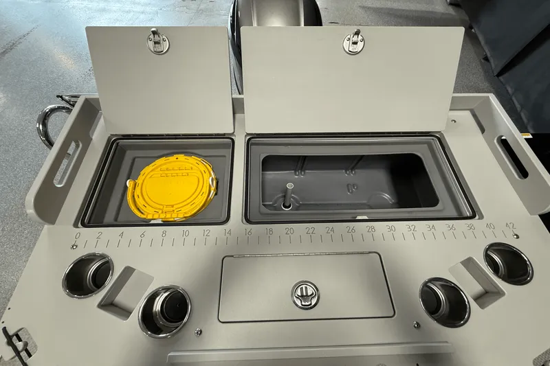 Slide: The Image of Premier 230 SUNSPREE ANGLER 2023 - 18