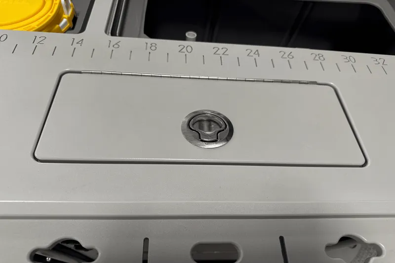 Slide: The Image of Premier 230 SUNSPREE ANGLER 2023 - 19