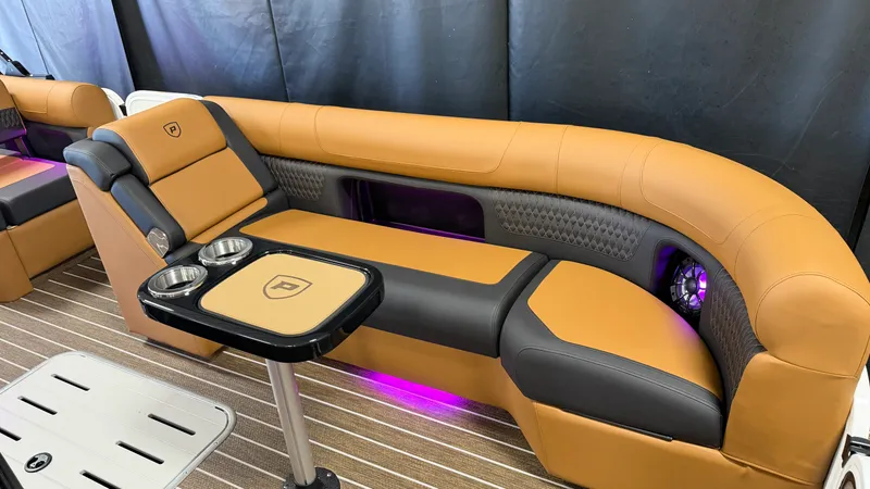 Slide: The Image of Premier 250 SOLARIS 2026 - 20