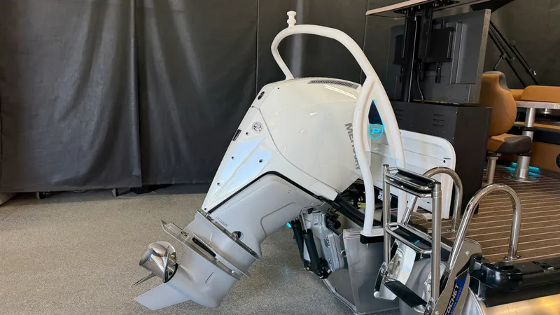 Slide: The Image of Premier 250 SOLARIS 2026 - 79