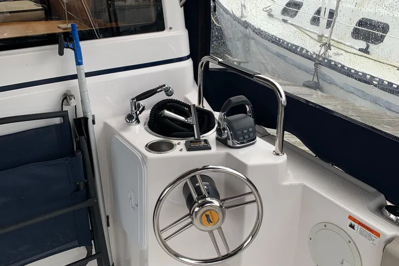 Slide: The Image of Helm station of Cutwater C-28 yacht, 2019 model. - 3