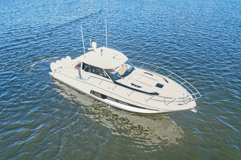 Slide: The Image of Ocean Alexander 45 DIVERGENCE COUPE 2021 - 2