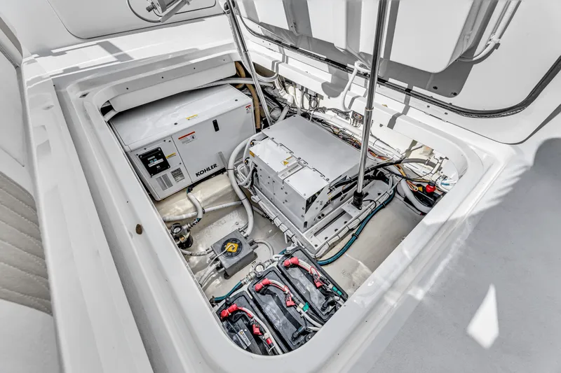 Slide: The Image of Ocean Alexander 45 DIVERGENCE COUPE 2021 - 22