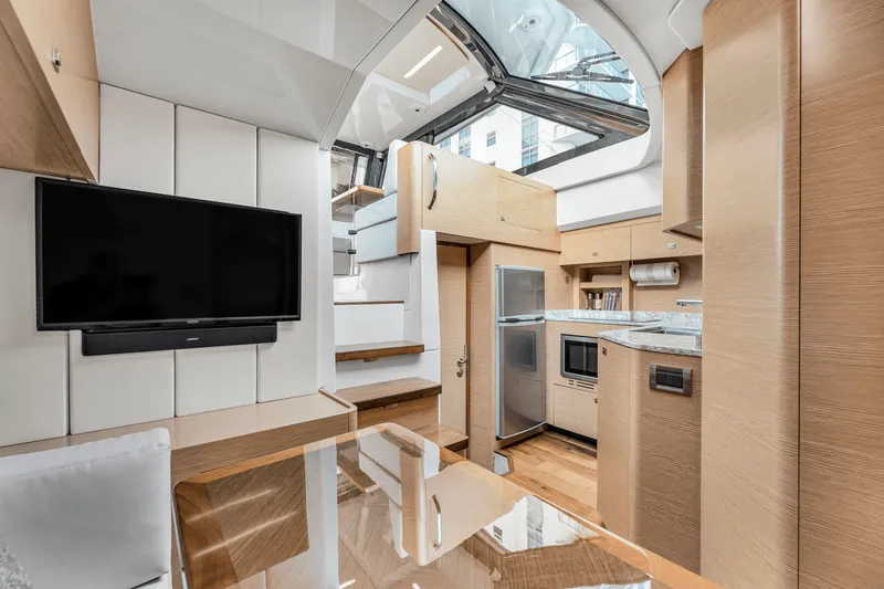 Slide: The Image of Ocean Alexander 45 DIVERGENCE COUPE 2021 - 43