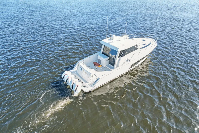 Slide: The Image of Ocean Alexander 45 DIVERGENCE COUPE 2021 - 64