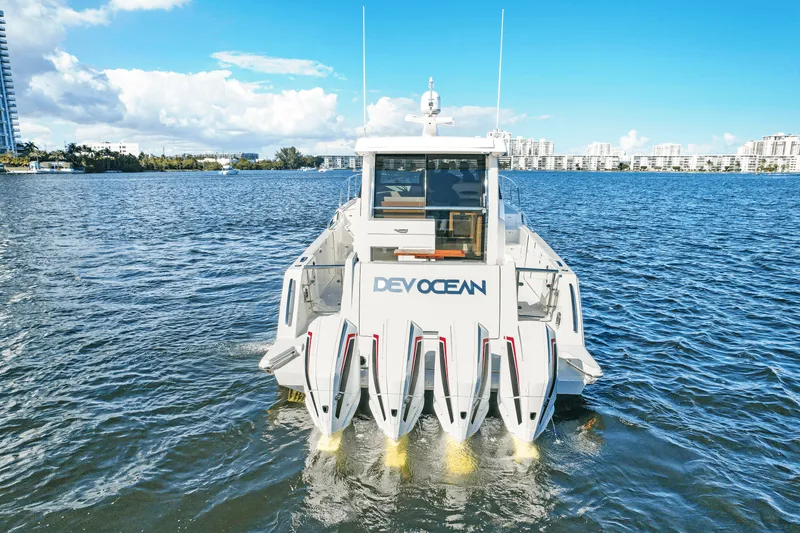 Slide: The Image of Ocean Alexander 45 DIVERGENCE COUPE 2021 - 7