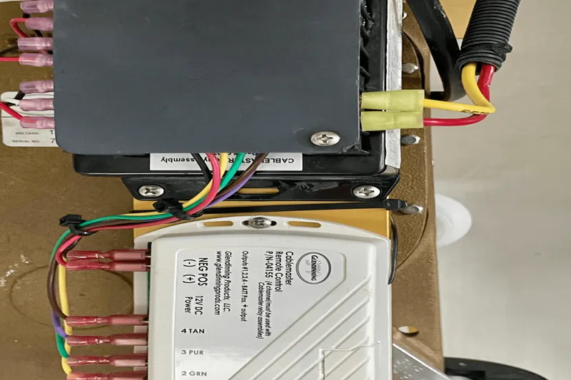 Slide: The Image of Cruisers Yachts 46 CANTIUS 2023 - 51