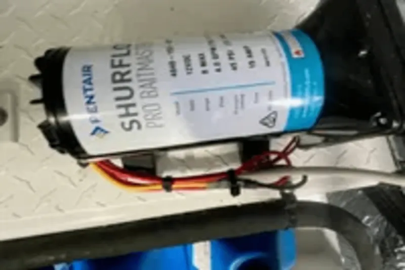 Slide: The Image of Cruisers Yachts 46 CANTIUS 2023 - 68