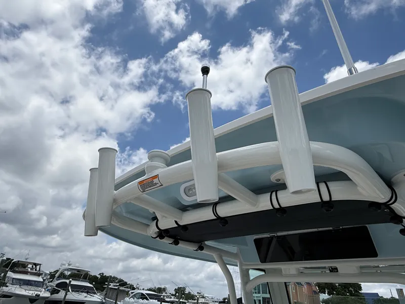 Slide: The Image of Boston Whaler 280 Dauntless 2026 - 20