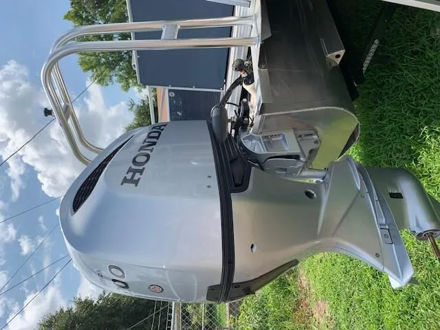 Slide: The Image of 2019 Angler Qwest 824 Crappie Edition with Honda outboard motor. - 6