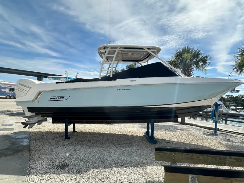 The Image of Boston Whaler 270 VANTAGE 2017 - 0