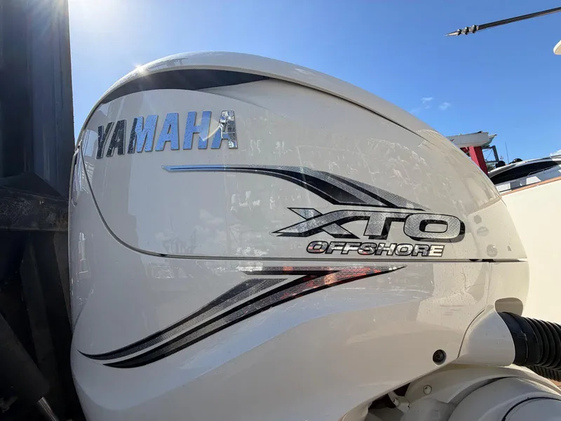 Slide: The Image of Scout 330 LXF 2021 - 6