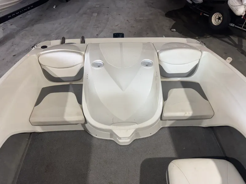 Slide: The Image of Bayliner 175 BR 2009 - 5
