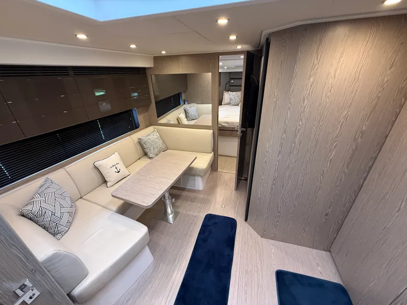 Slide: The Image of Azimut 45 ATLANTIS 2021 - 20
