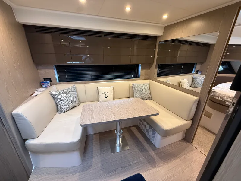 Slide: The Image of Azimut 45 ATLANTIS 2021 - 21