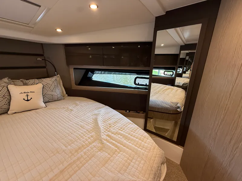 Slide: The Image of Azimut 45 ATLANTIS 2021 - 26