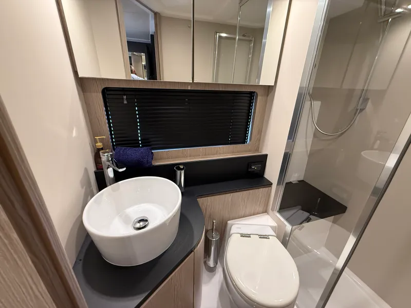 Slide: The Image of Azimut 45 ATLANTIS 2021 - 29