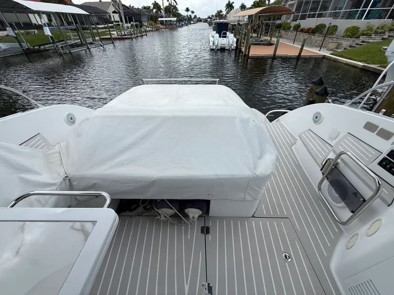 Slide: The Image of Azimut 45 ATLANTIS 2021 - 48
