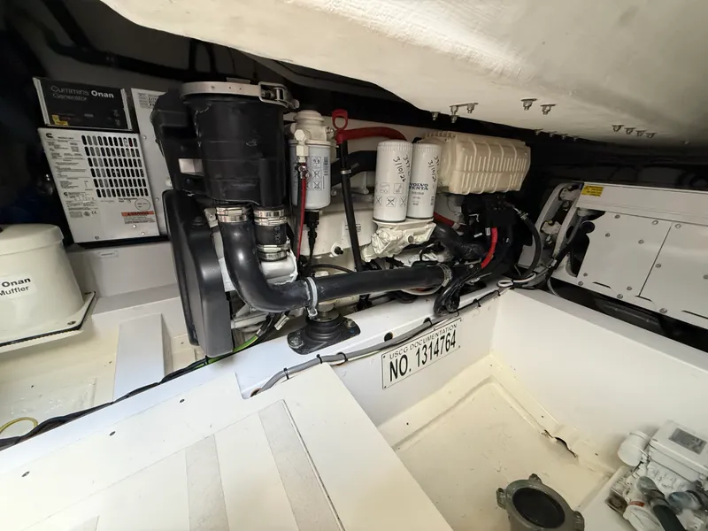 Slide: The Image of Azimut 45 ATLANTIS 2021 - 54