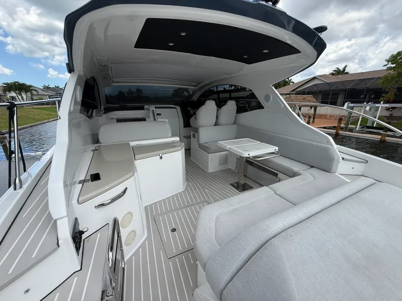 Slide: The Image of Azimut 45 ATLANTIS 2021 - 6
