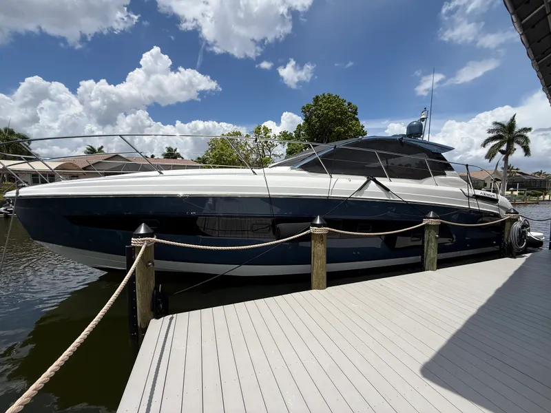 Slide: The Image of Azimut 45 ATLANTIS 2021 - 60