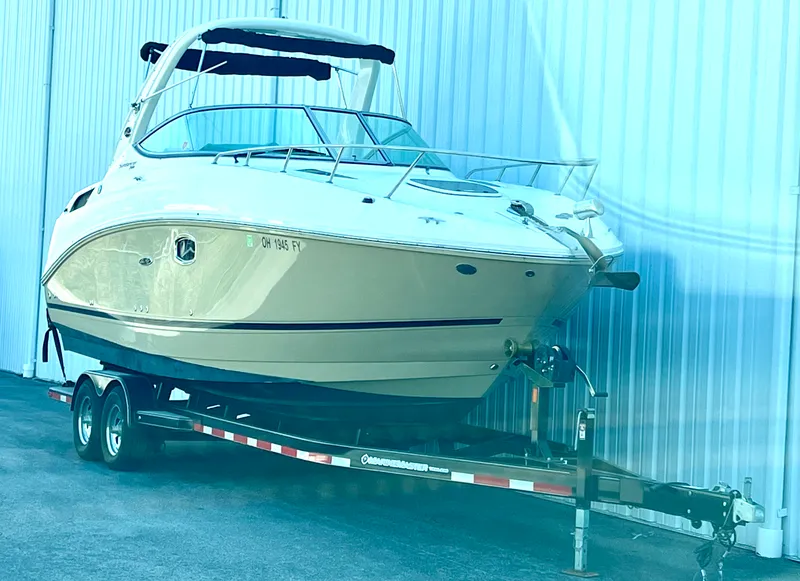 Slide: The Image of Sea Ray 260 SUNDANCER 2012 - 1