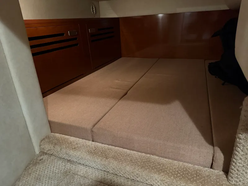 Slide: The Image of Sea Ray 260 SUNDANCER 2012 - 16