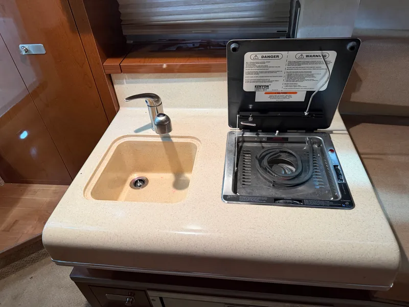 Slide: The Image of Sea Ray 260 SUNDANCER 2012 - 18