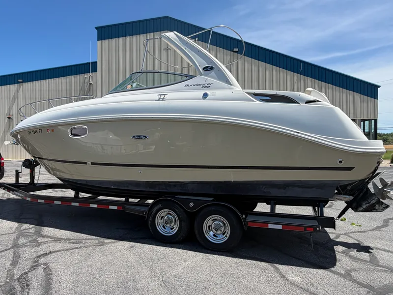 Slide: The Image of Sea Ray 260 SUNDANCER 2012 - 2