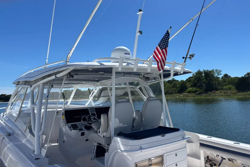 The Image of Intrepid 409 Valor 2021 - 0