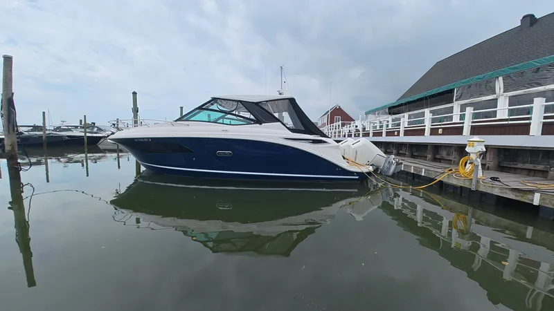 The Image of Sea Ray Sundancer 320 Outboard 2025 - undefined