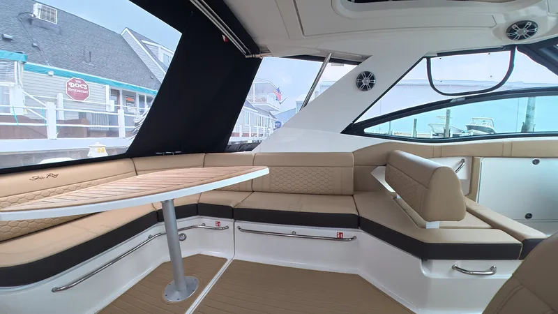 Slide: The Image of Sea Ray Sundancer 320 Outboard 2025 - 9