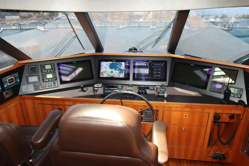 Slide: The Image of Barattucci Yachts 94 2003 - 31