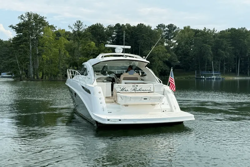 Slide: The Image of Sea Ray 410 SUNDANCER 2013 - 11