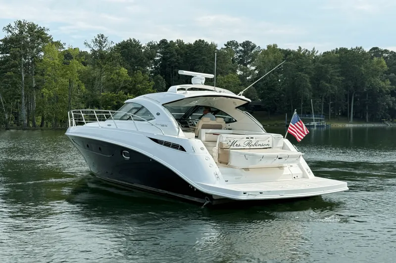 Slide: The Image of Sea Ray 410 SUNDANCER 2013 - 12