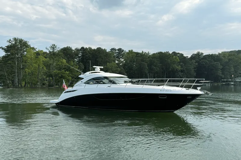 Slide: The Image of Sea Ray 410 SUNDANCER 2013 - 21
