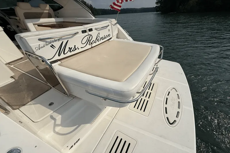 Slide: The Image of Sea Ray 410 SUNDANCER 2013 - 25