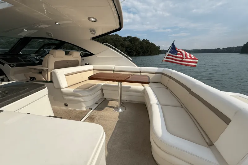 Slide: The Image of Sea Ray 410 SUNDANCER 2013 - 29