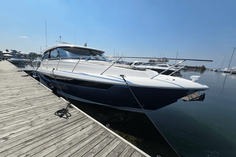 Slide: The Image of Tiara 48LE 2026 - 2