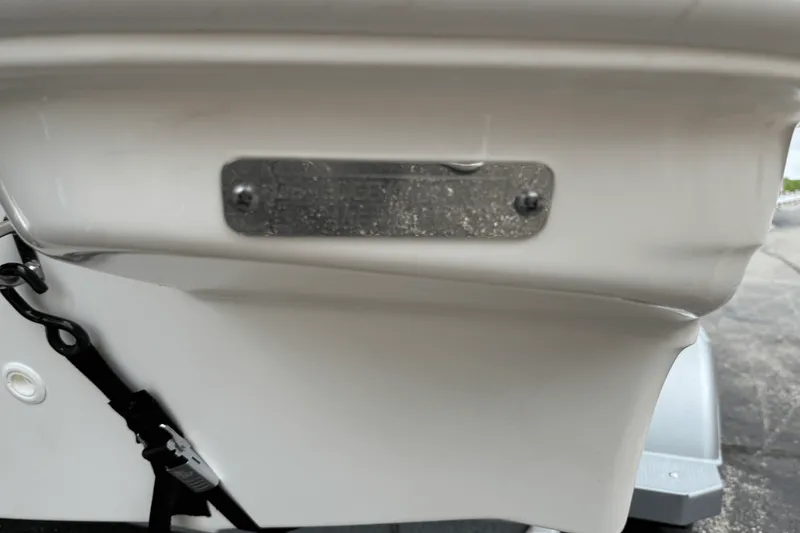 Slide: The Image of Boston Whaler 130 Super Sport 2025 - 11
