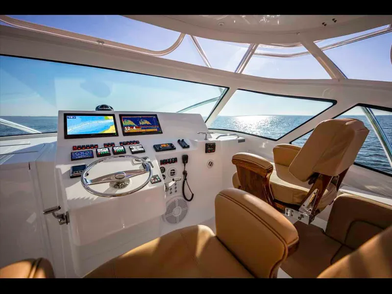 Slide: The Image of Albemarle 41 Express 2020 - 7
