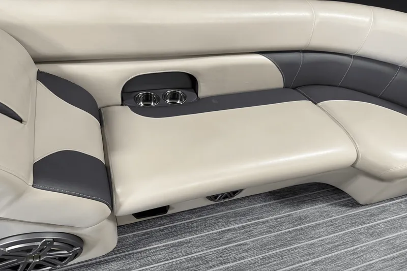 Slide: The Image of Premier 230 Sunsation 2023 - 58