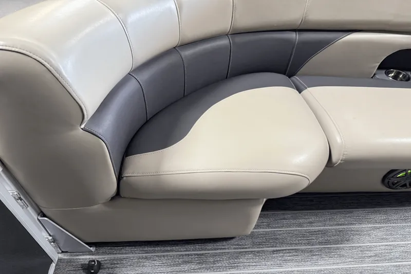 Slide: The Image of Premier 230 Sunsation 2023 - 73