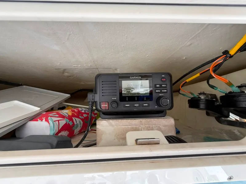 Slide: The Image of Cobia 261 CENTER CONSOLE 2018 - 17