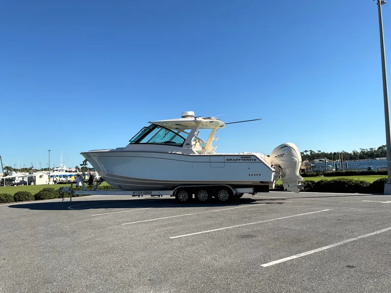 Slide: The Image of Grady-White Freedom 345 2026 - 1