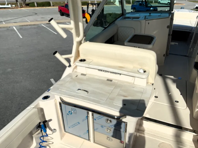 Slide: The Image of Grady-White Freedom 345 2026 - 16