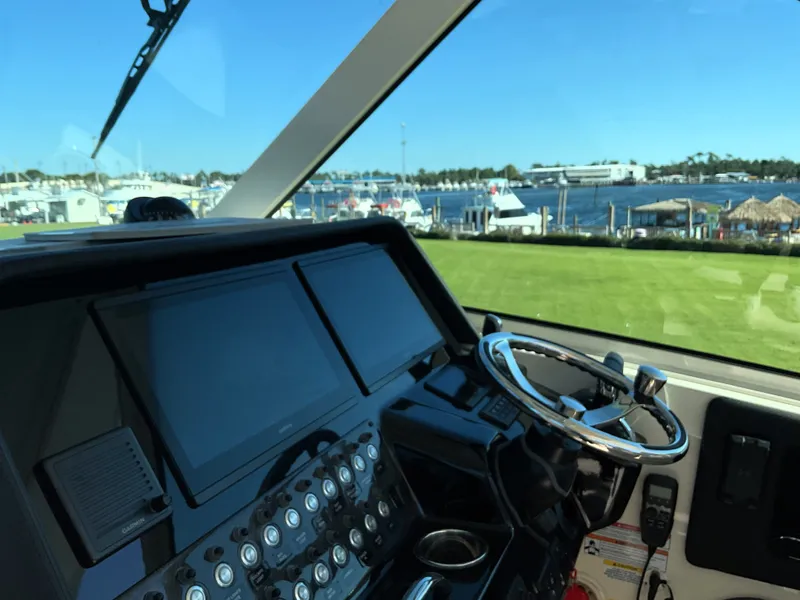 Slide: The Image of Grady-White Freedom 345 2026 - 30